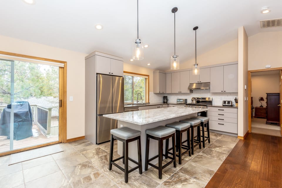 Kitchen - Main Level