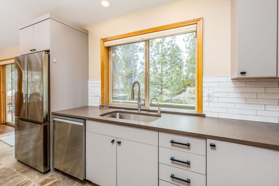 Kitchen - Main Level