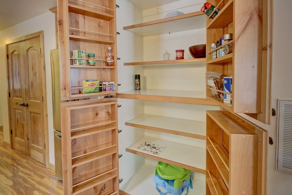 Like to cook? Plenty of pantry space for you to use during your stay!