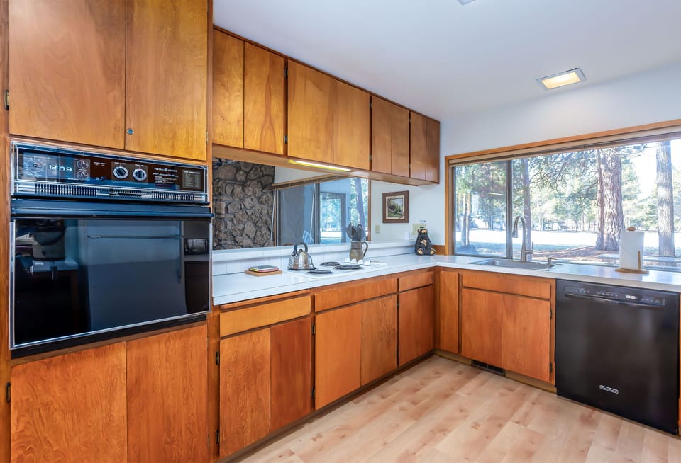 Kitchen - Main Level