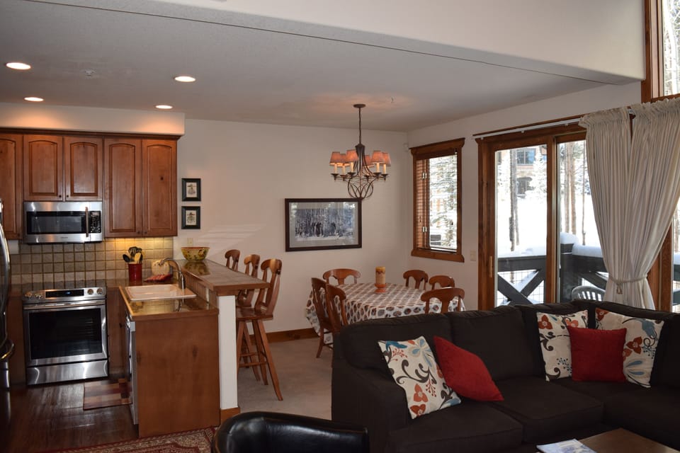 Dining area is great for card games too!