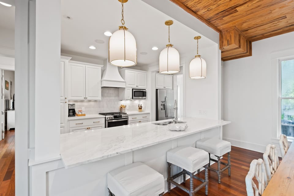 First Floor: Kitchen