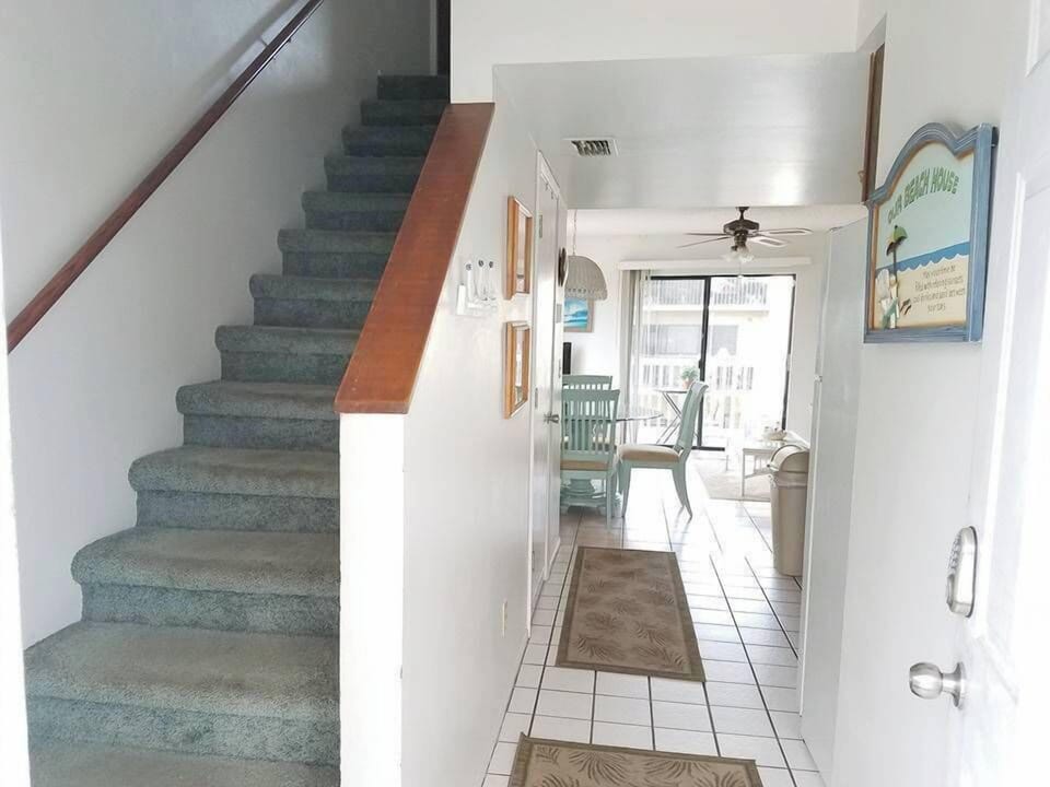 Front Entryway