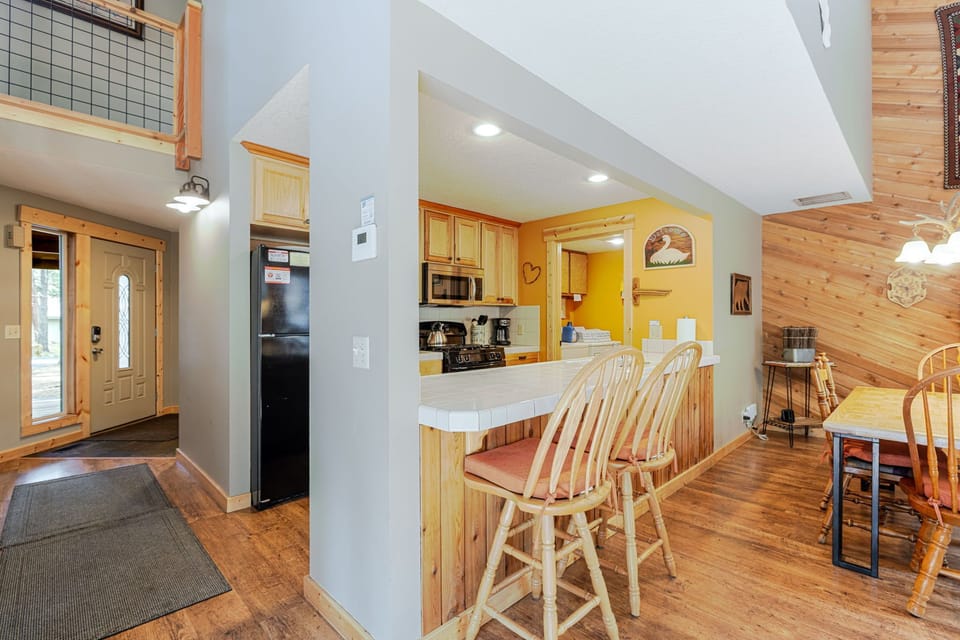 Kitchen - Main Level