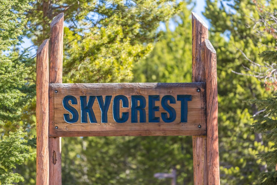 Skycrest Complex