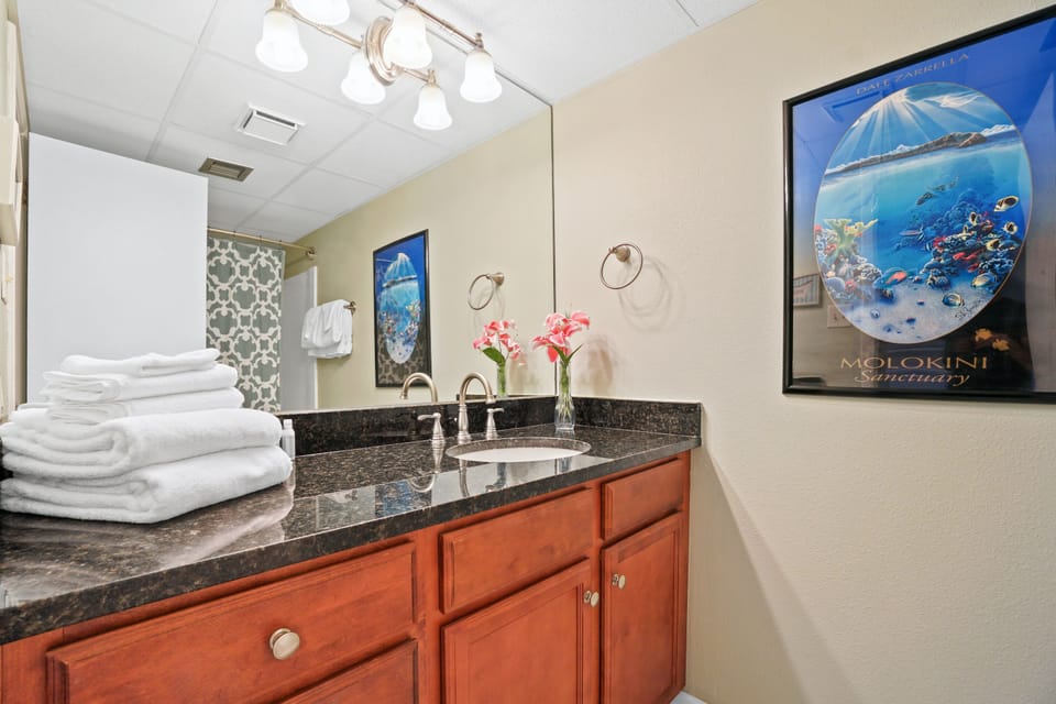 2nd Bathroom
