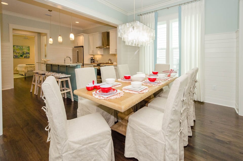 First Floor: Dining Room
