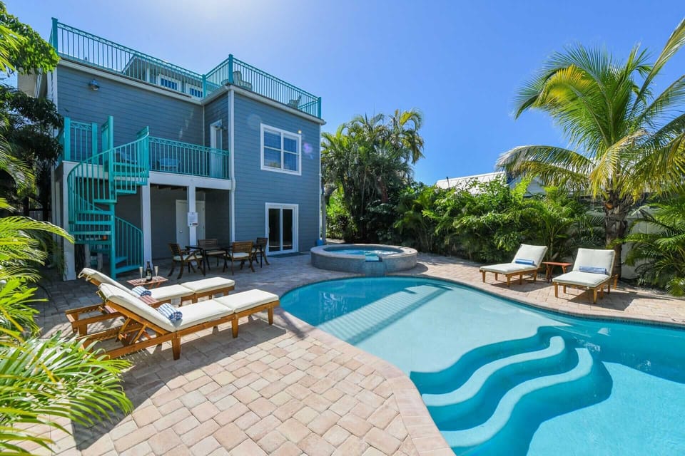 Private pool with in-ground spa
