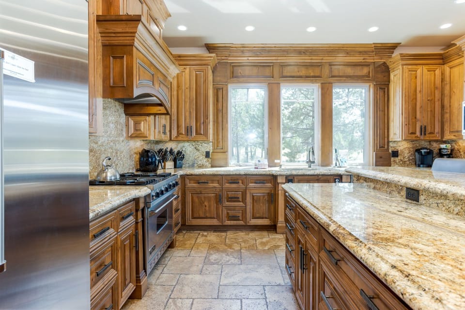 Kitchen - Main Level