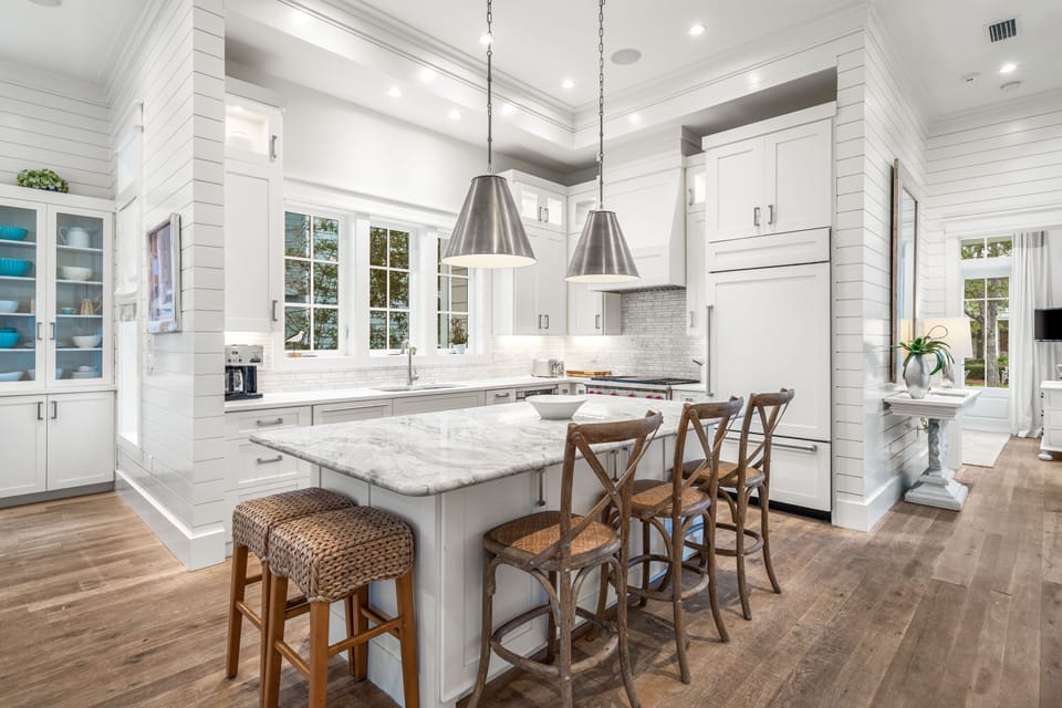 Breakfast bar seating for 5
