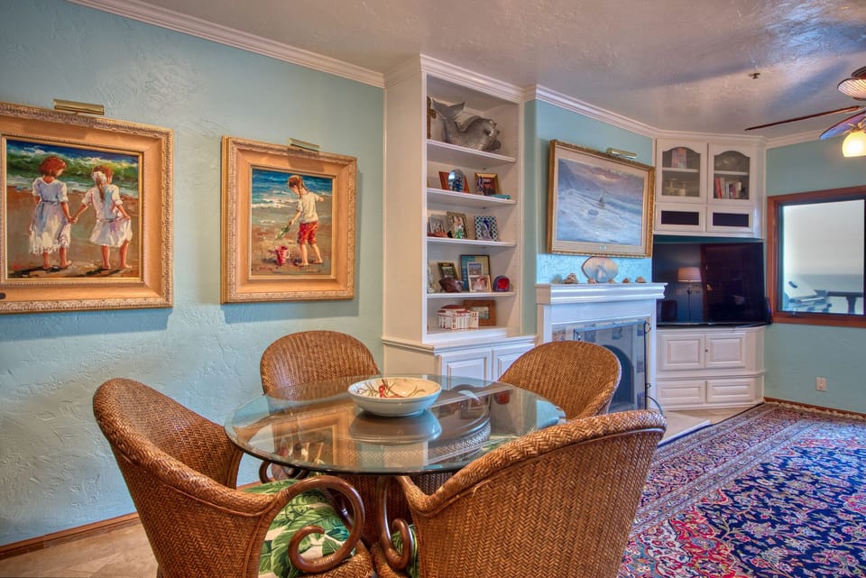 H249 - diningroom 1