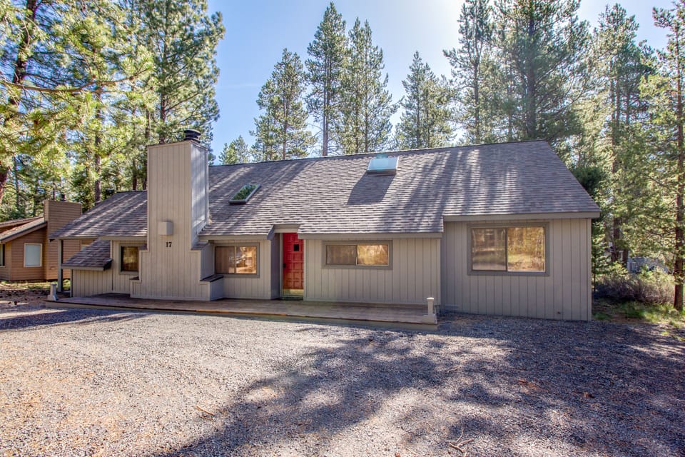 17 Indian Lane
