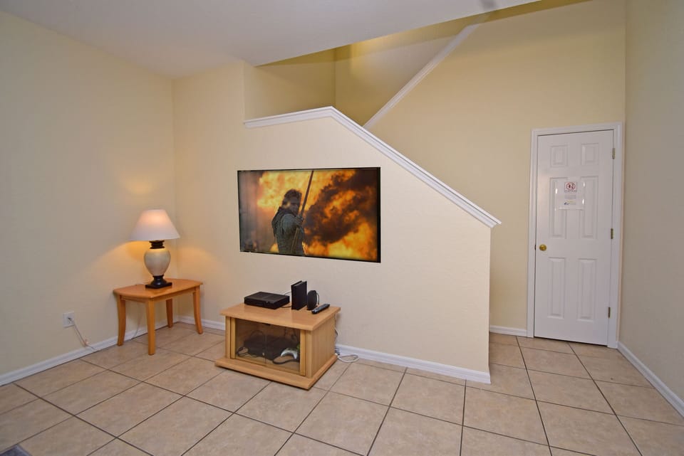 Wall mounted flatscreen plus XBox