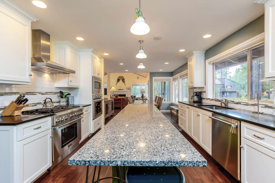 Kitchen - Main Level