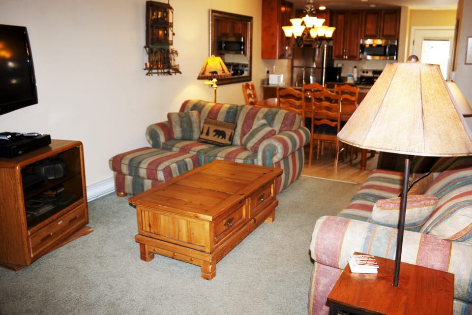 Quaint Mountain Condo