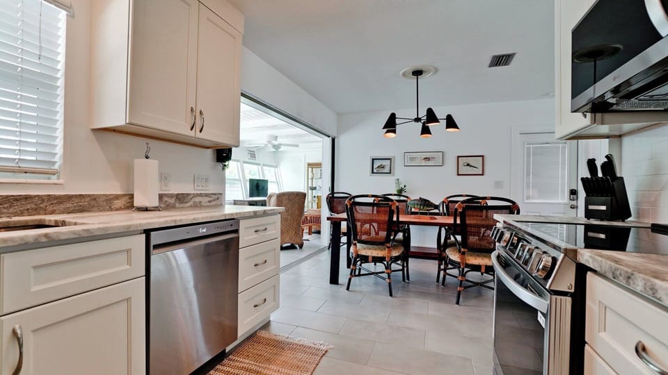 Kitchen to Dining Area