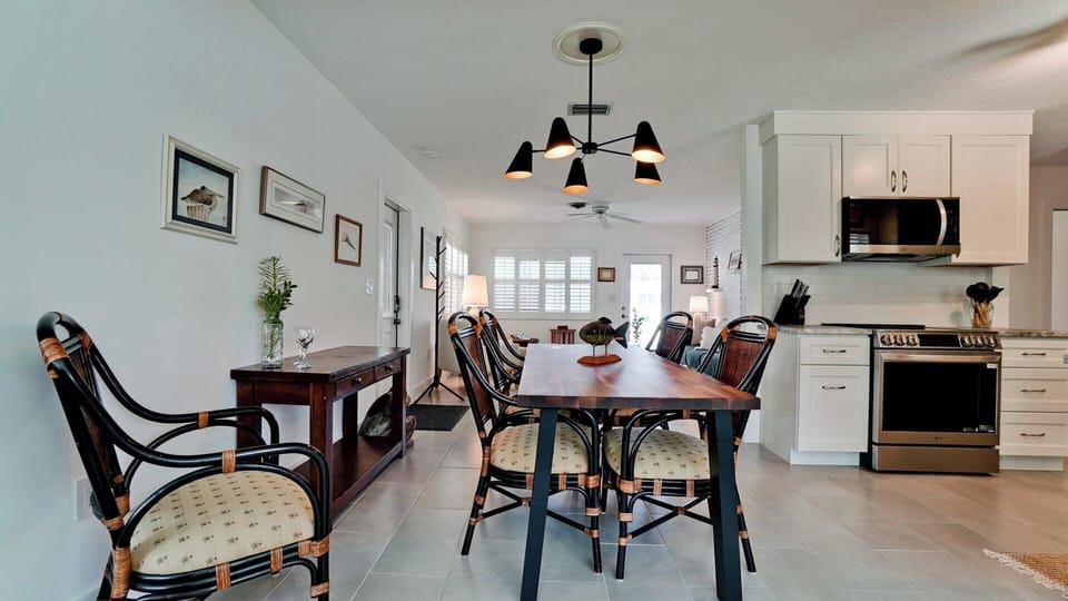 Dining Area to Living Room