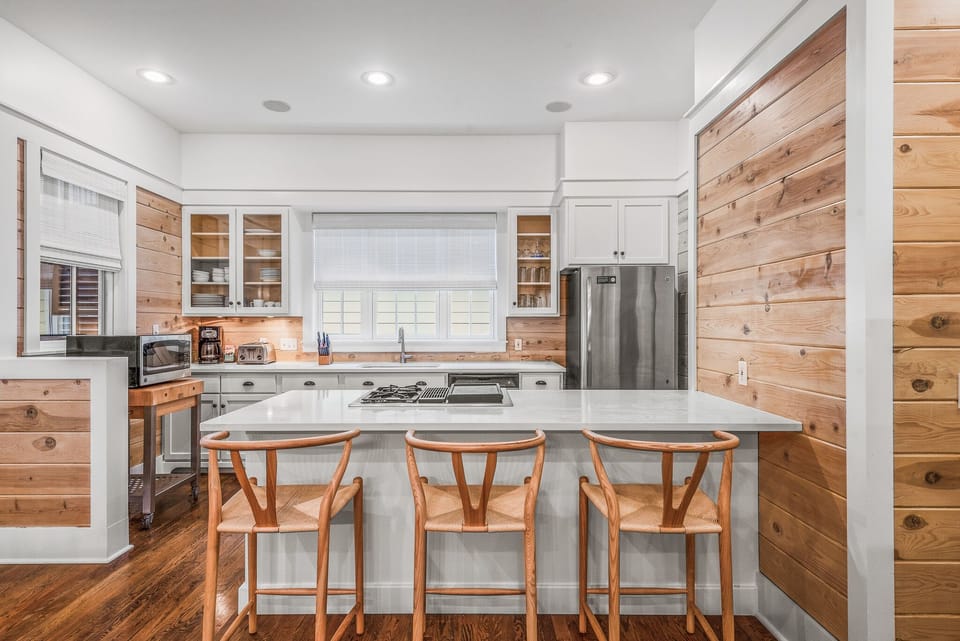 First Floor: Kitchen
