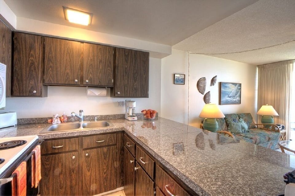 Kitchen - Updated kitchen, no dishwasher.