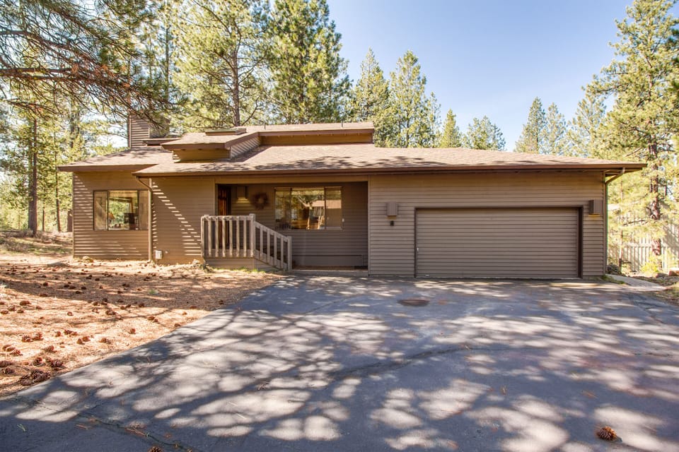 6 Pine Ridge Lane