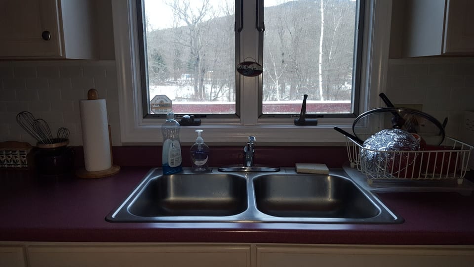 View from kitchen, private setting, fully stocked kitchen, just bring your food.