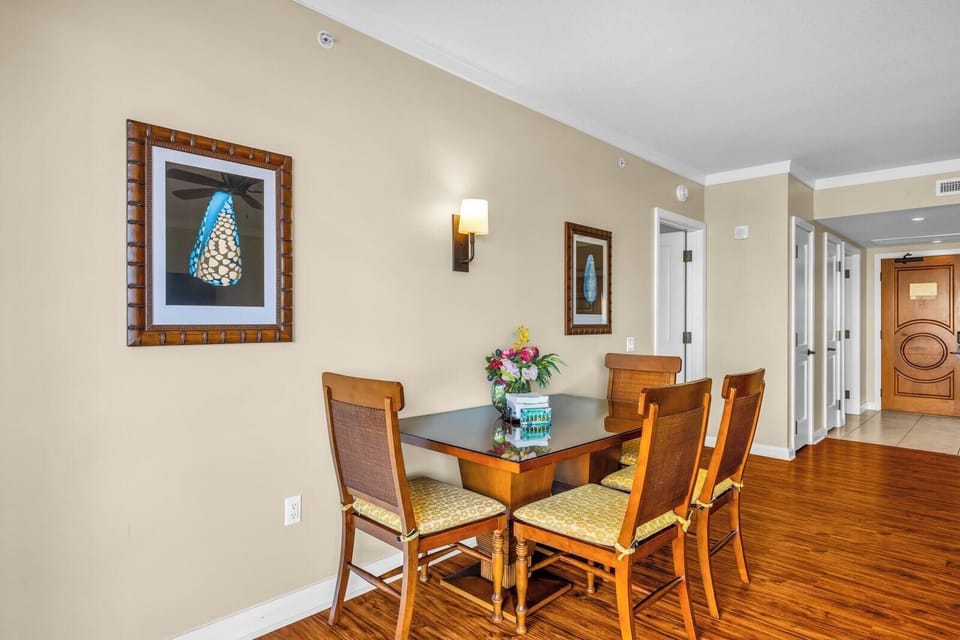 Casual dining space ideal for relaxed evenings