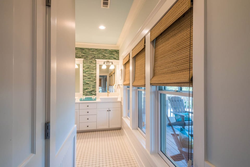 Second Floor: Primary Bathroom