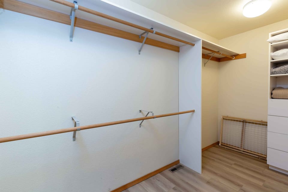 King Ensuite Bedroom Closet - Main Level