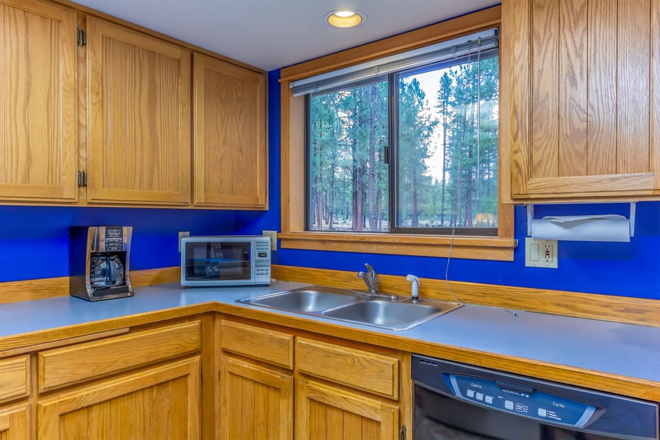 Kitchen - Main Level