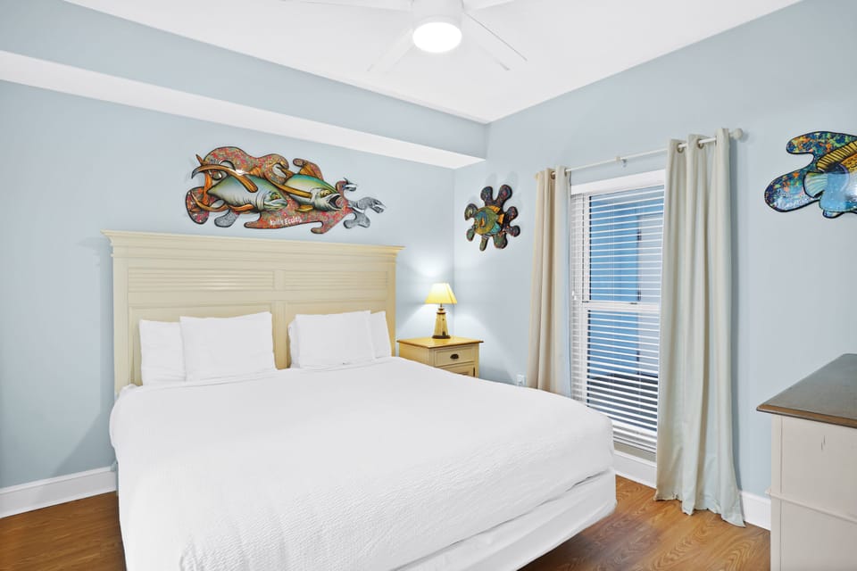 Bedroom with King Bed