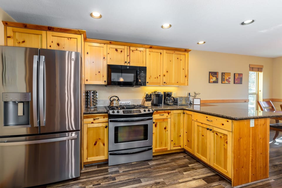 Kitchen - Main Level