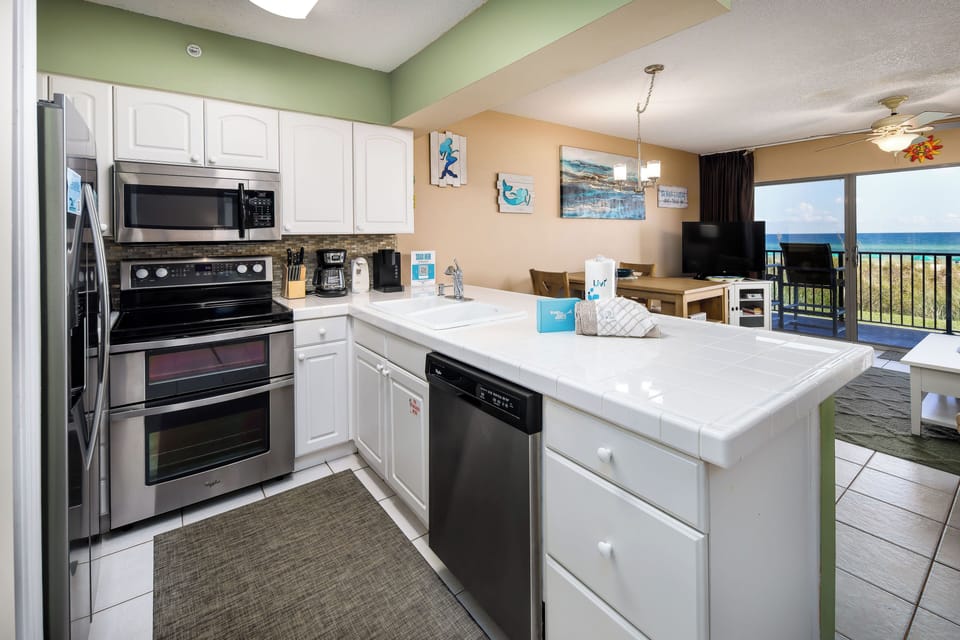 Kitchen - All stainless steel appliances