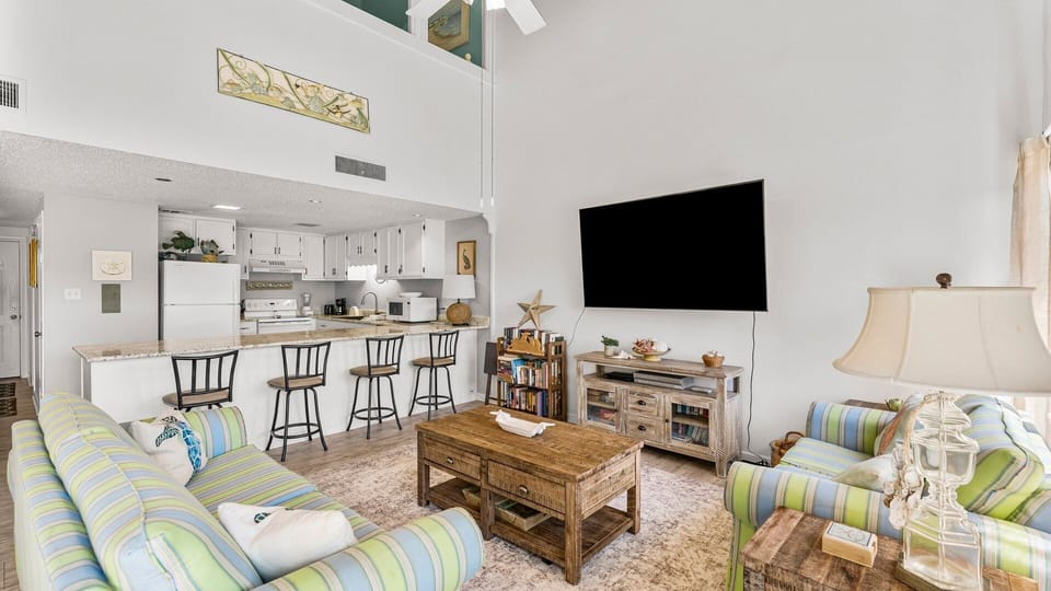 8-custom-22400FrontBeachRdUnit15-8