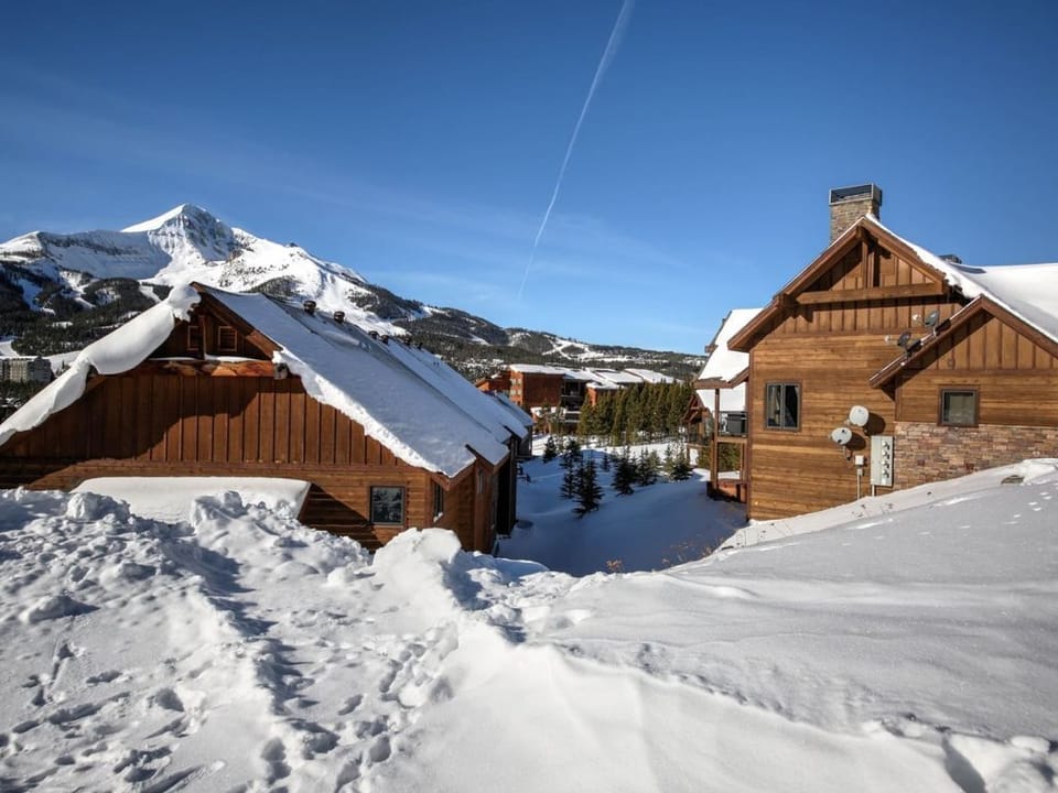 Gorgeous in every season | Exterior
