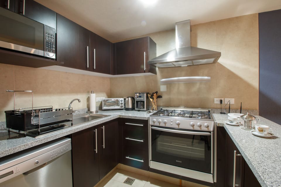 Fully equipped kitchen