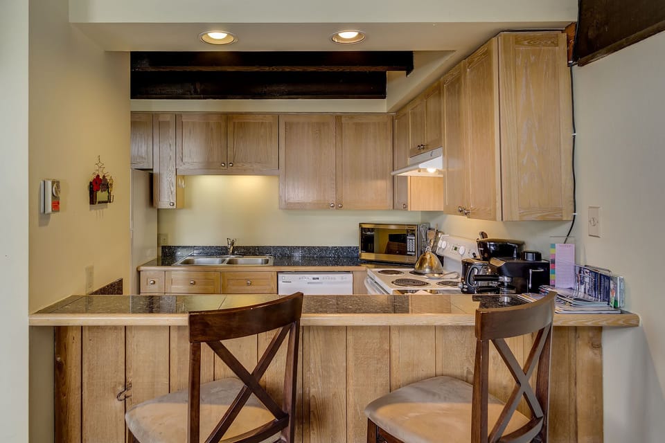 Nice updates in the kitchen including cabinets, flooring and counters.