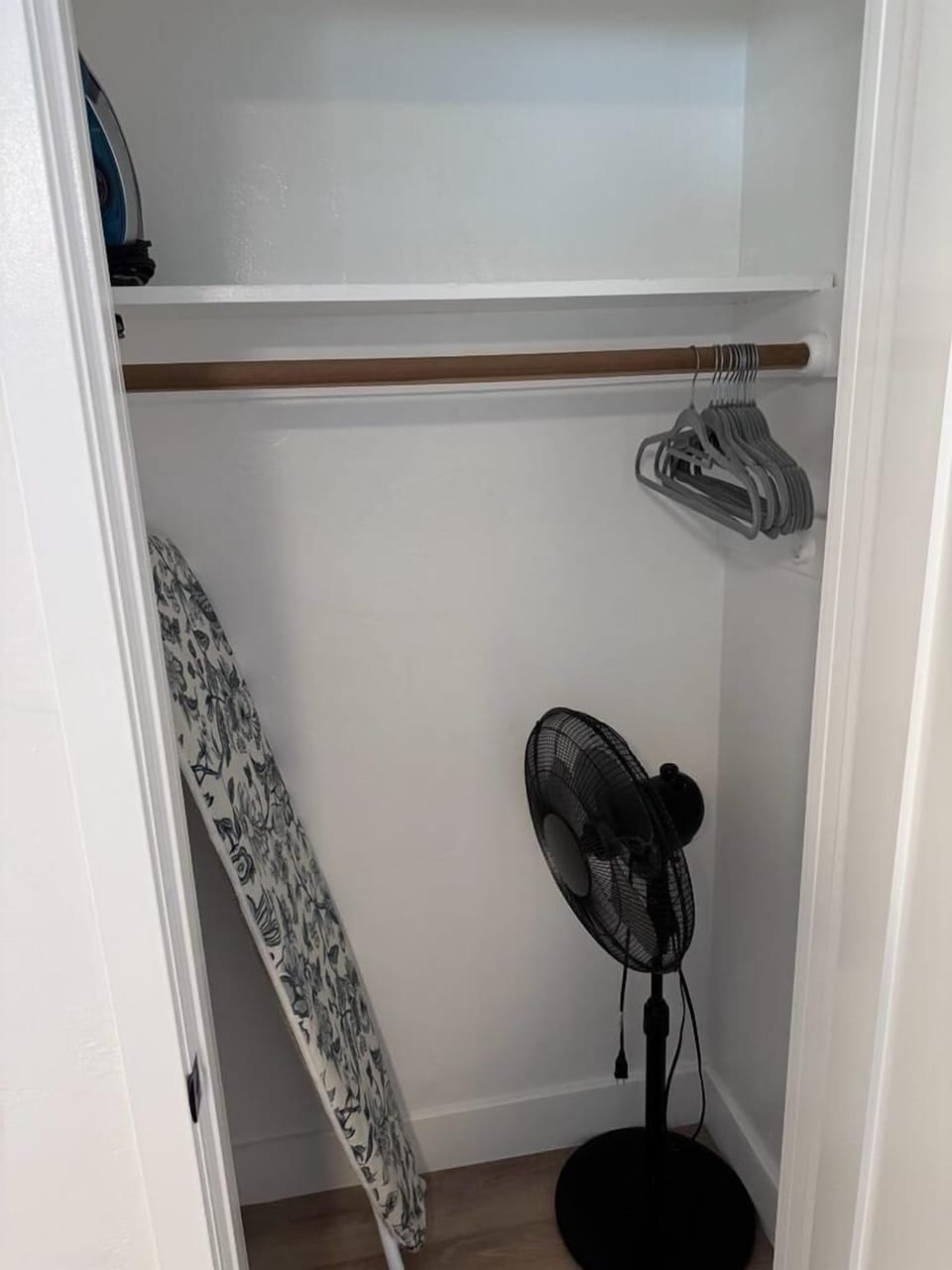 2nd Bedroom Closet