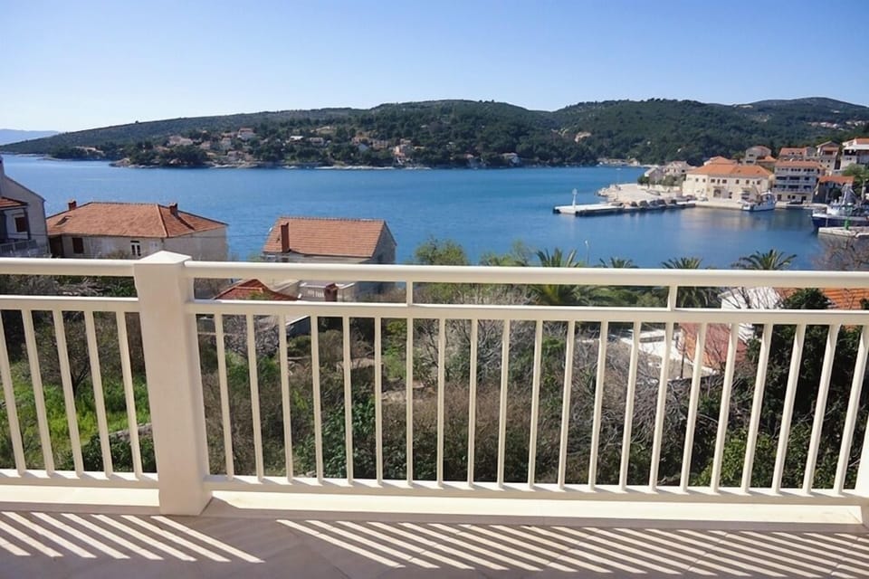 Balcony 1