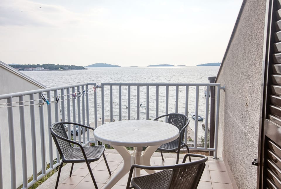 Balcony 1