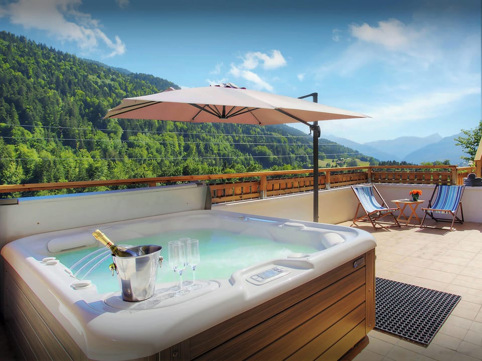 Jacuzzi