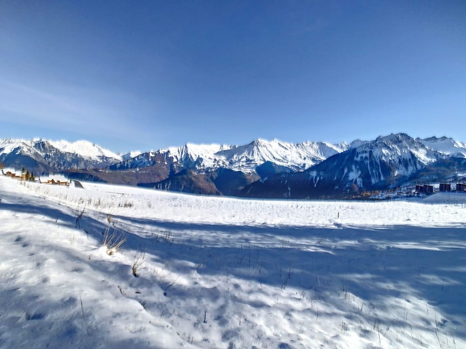 Snow and ski sports