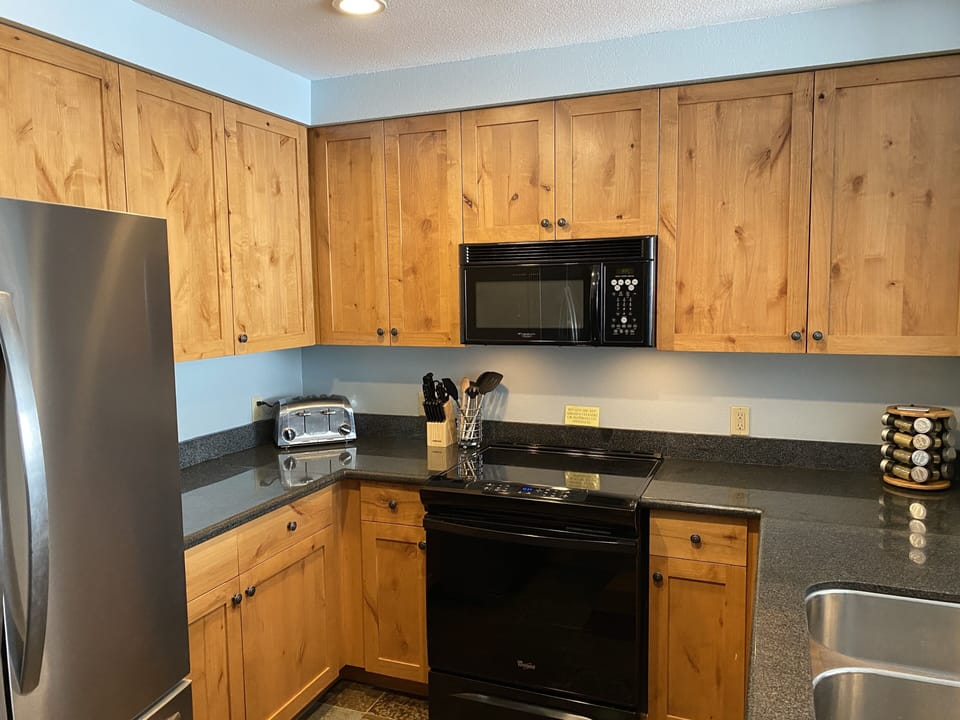 Cook your own meals or head out to one of the restaurants on the mountain.