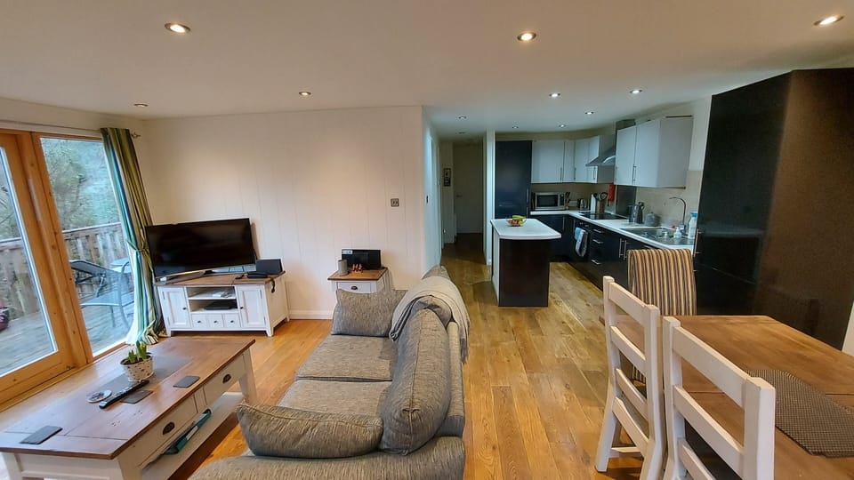 Open Plan Kitchen, Lounge, Dining Area