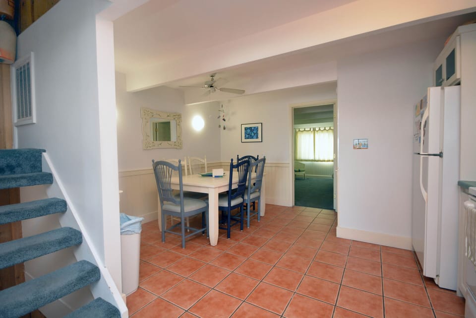 DINING-AREA