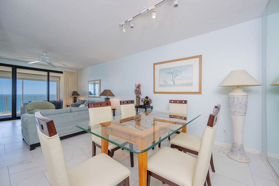 Pelican Pointe 1404-15