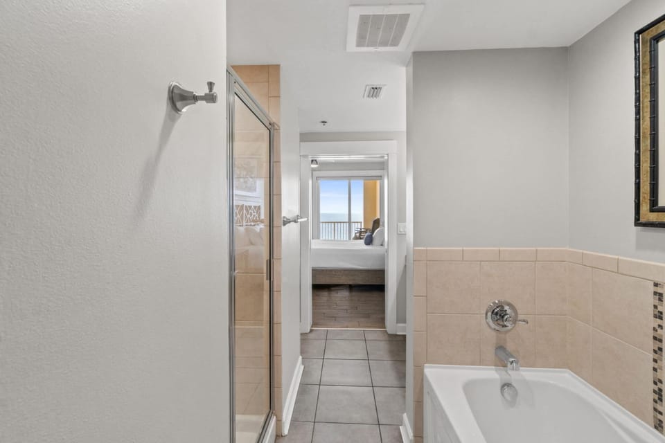 En Suite Bathroom