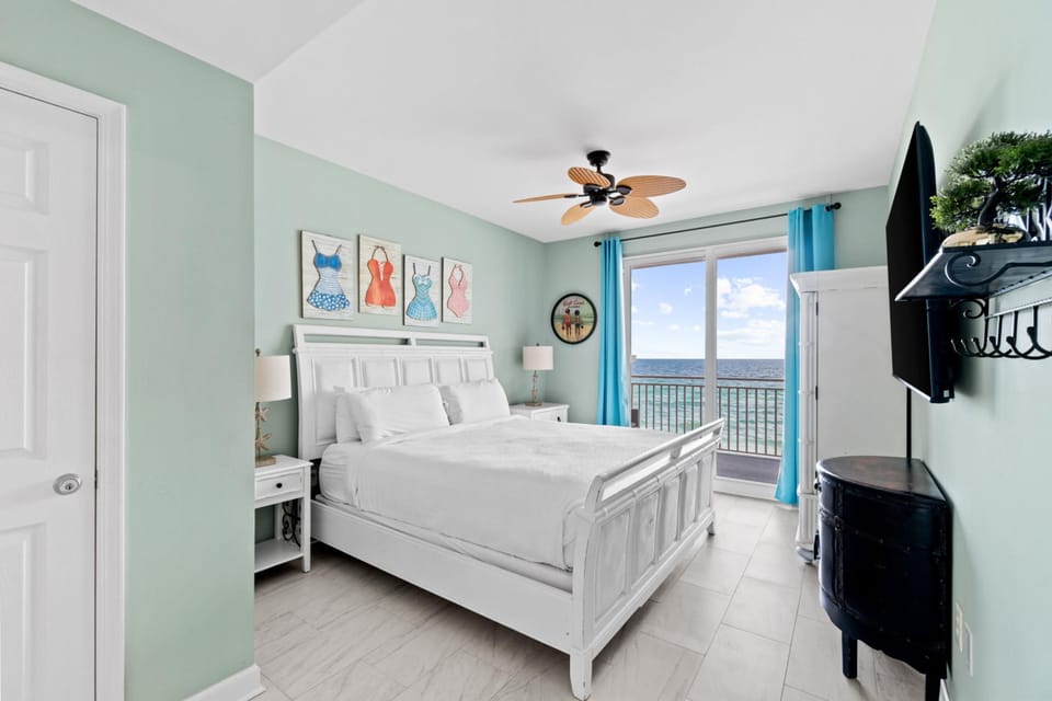 Main Bedroom with Balcony Access