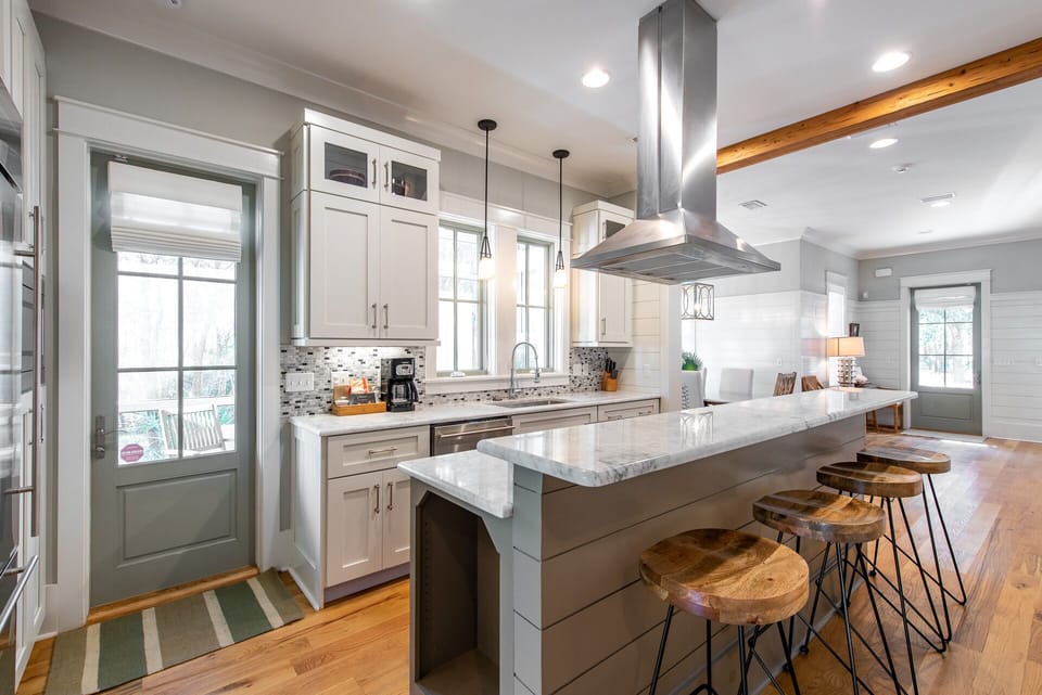 First Floor: Kitchen