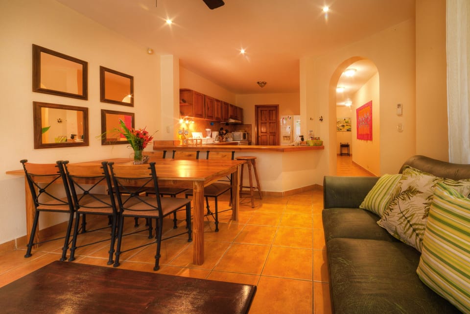 Open floor plan with lots of light