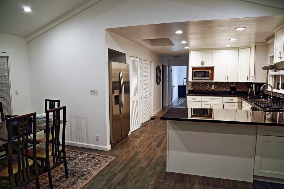 Spacious kitchen area